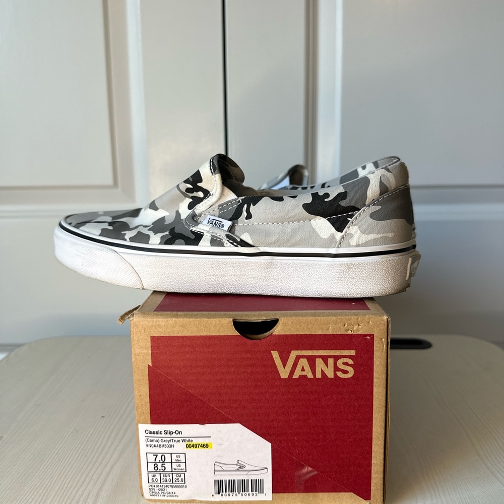 Vans Gray and Black Sneakers Classic Style